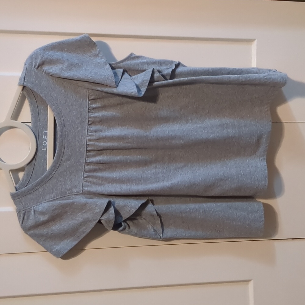 Loft ruffle tee